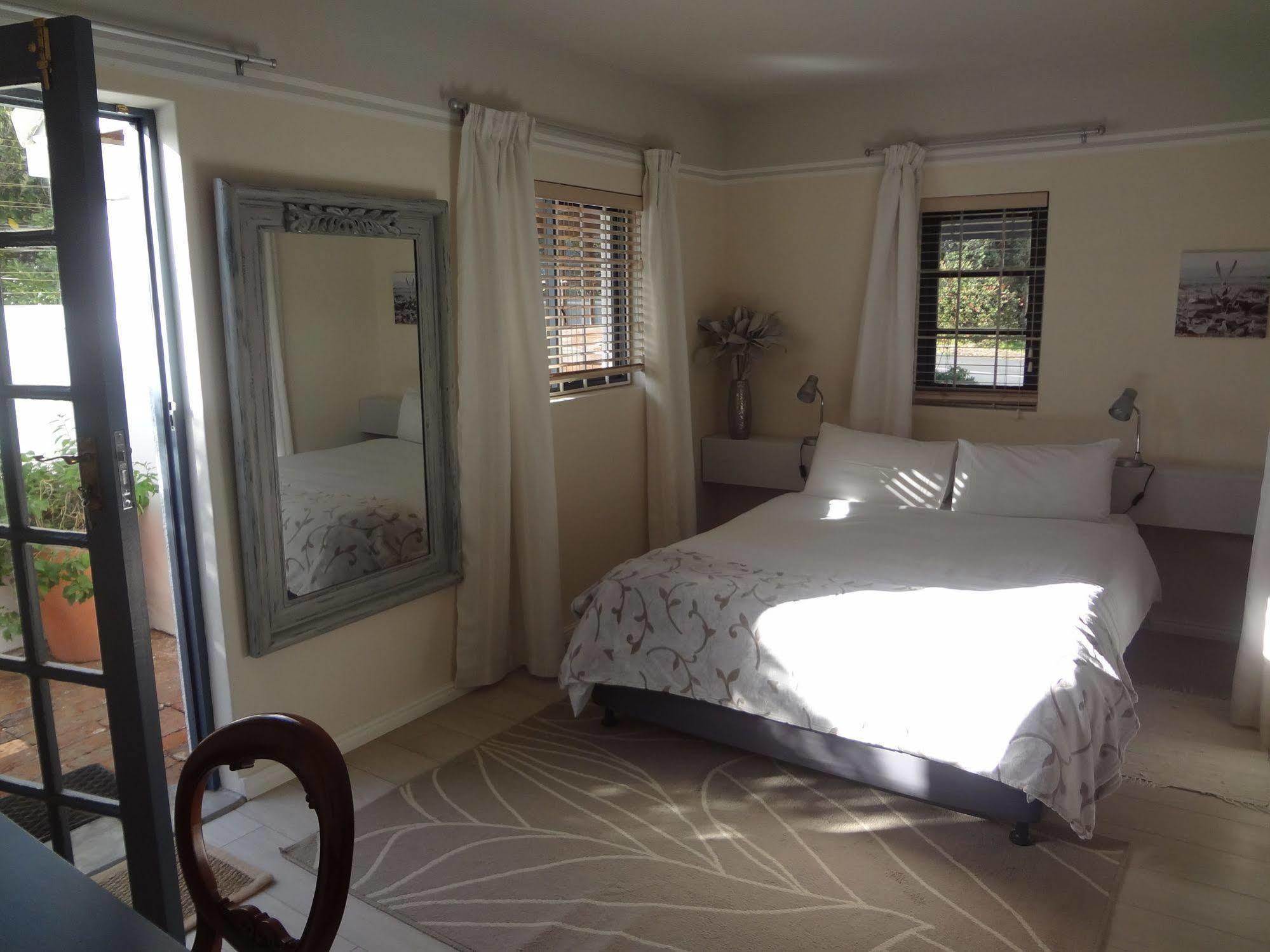 Walker Bay Manor Mansion Pty Hotel Hermanus Eksteriør billede